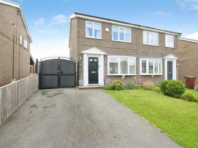 Farm for sale in Kippax, West Yorkshire
