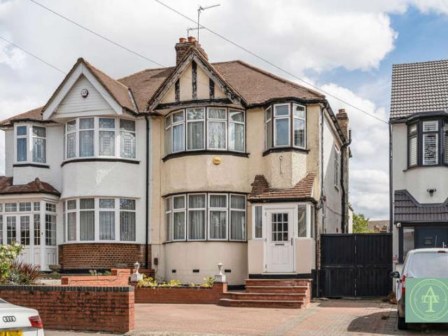 Farm for sale in Southgate, Oakwood