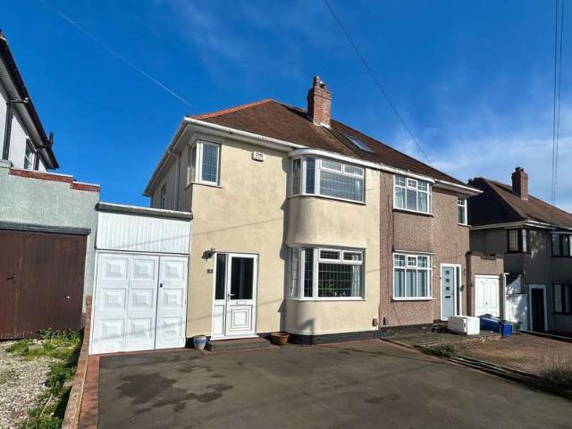 Farm for sale in Coseley, West Midlands