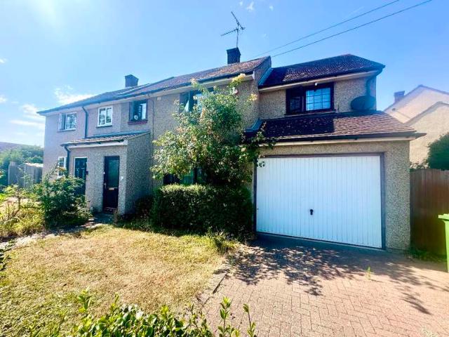 Farm for sale in Harold Hill, Greater London