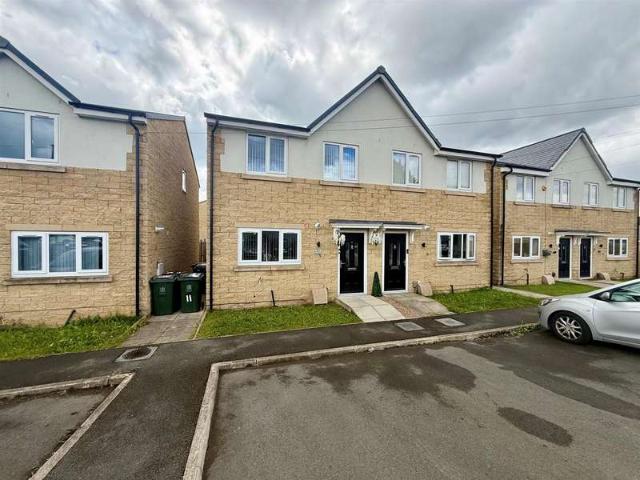 Farm for sale in Eccleshill, West Yorkshire