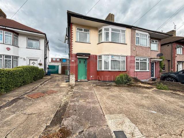 Farm for sale in South Stanmore, Greater London