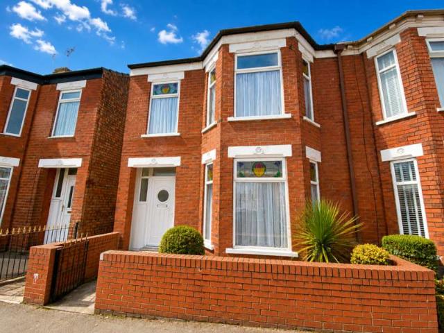 Cottage for rent in Hull, City Of Kingston Upon Hull