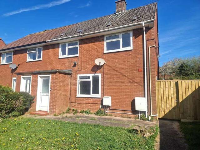 Farm for sale in Littleham, Budlake
