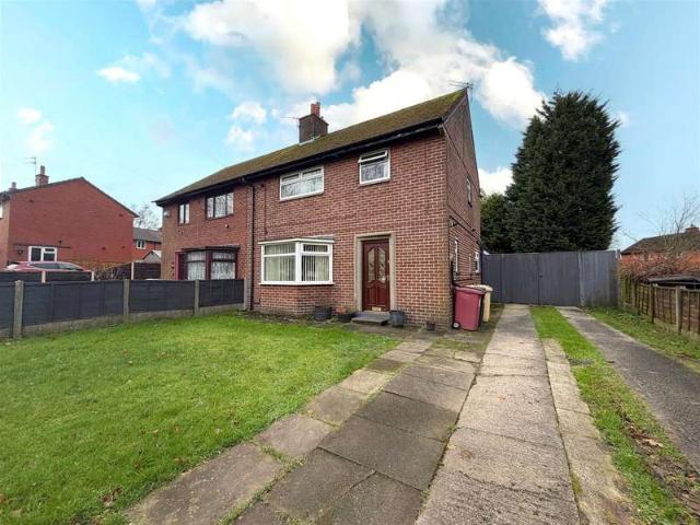 Farm for sale in Daisy Hill, Westhoughton