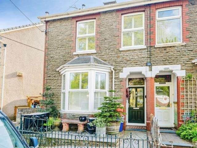 Farm for sale in Bryncethin, Wales