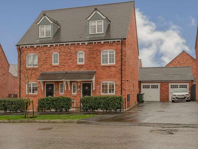 Farm for sale in Egginton, East Midlands