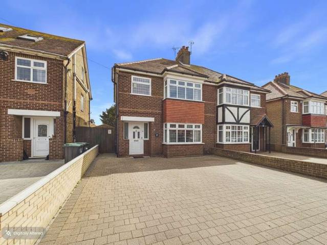 Farm for sale in Chilton, Acol