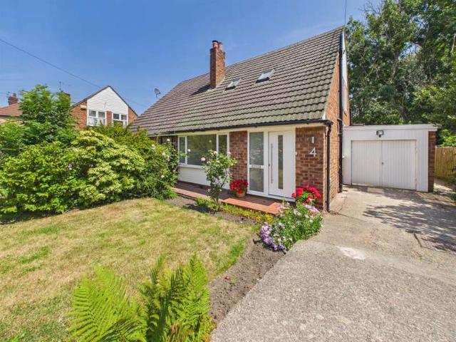 Farm for sale in Woodhey, New Ferry