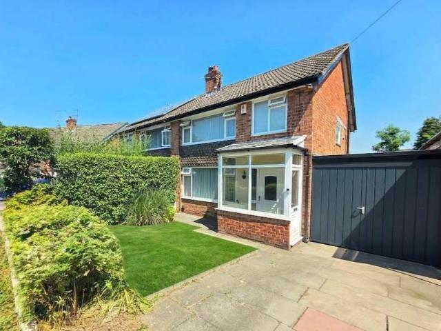 Farm for sale in Heald Green, Greater Manchester