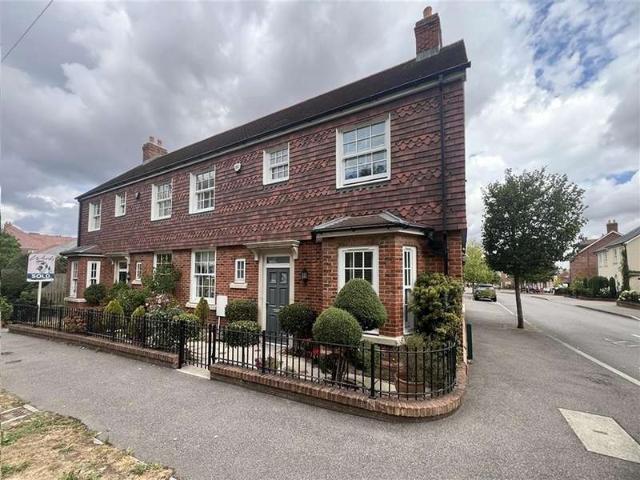 Farm for sale in Bridgefield, Kent