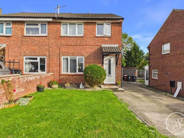 Farm for sale in Scholes, Leeds