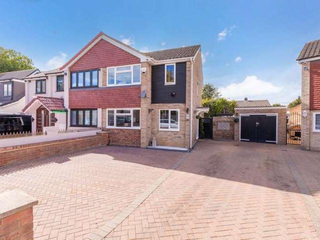 Farm for sale in Langley, Slough