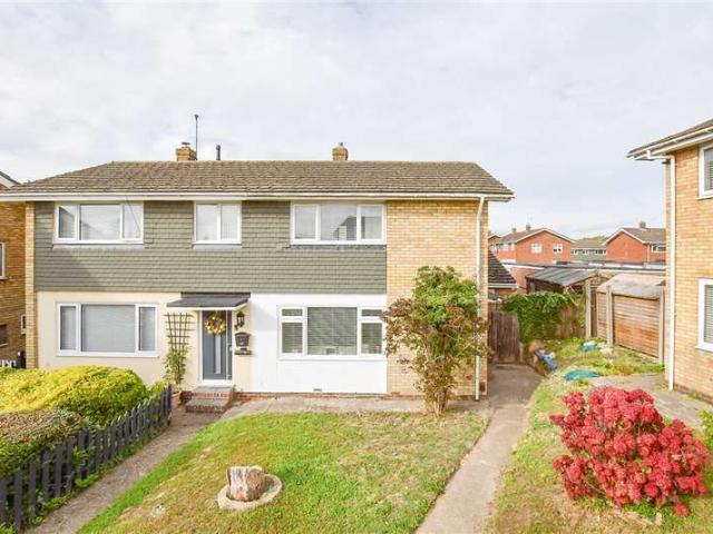 Farm for sale in Larkfield, Tonbridge and Malling