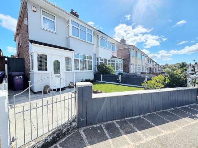 Farm for sale in Stoneycroft, Calderstones