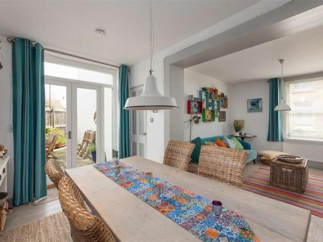 Farm for sale in Thurston Park, The Bridge