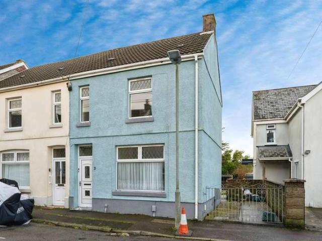 Farm for sale in Loughor, Wales
