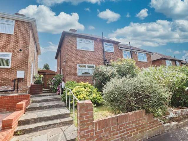 Farm for rent in Collier Row, Greater London