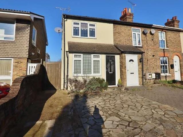 Farm for rent in Gidea Park, Greater London