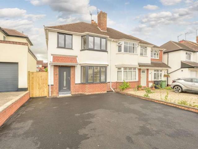 Farm for sale in Stourbridge, West Midlands