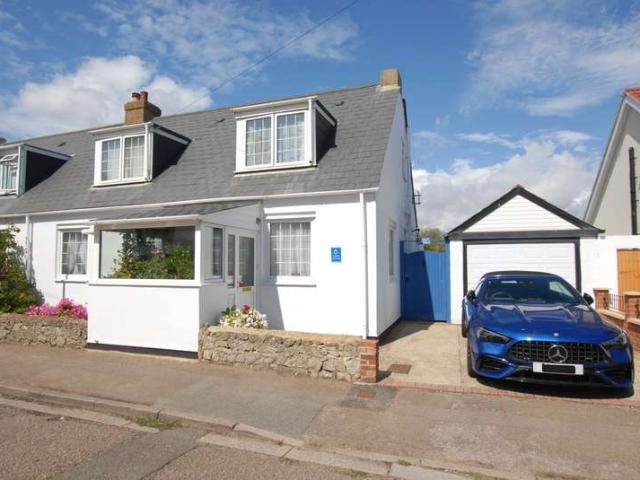 Farm for sale in Hythe, Folkestone