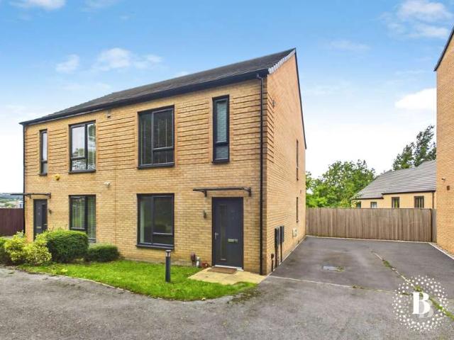 Farm for sale in East Hill Gardens, Sheffield
