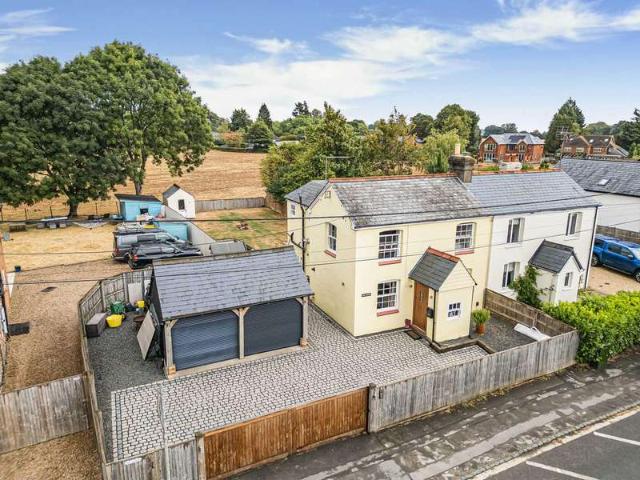 Farm for sale in Berrick Salome, Oxfordshire