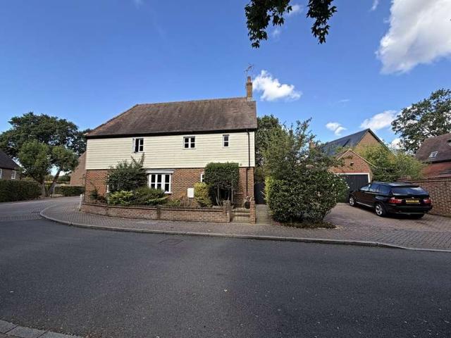 Farm for sale in Horsham, West Sussex