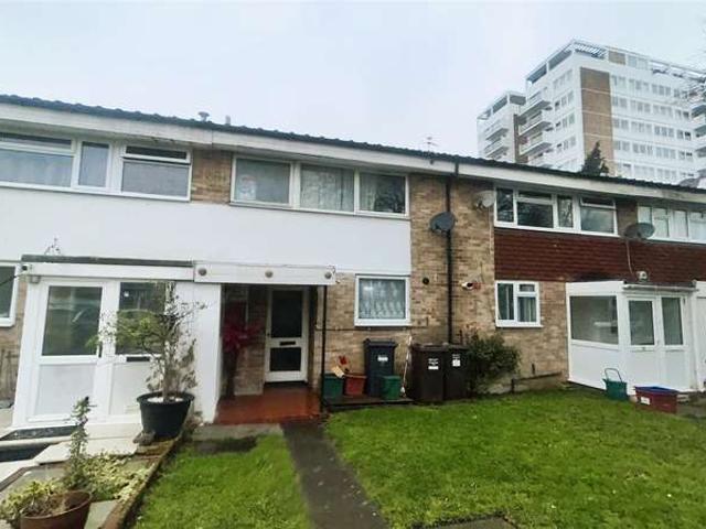 Farm for sale in London Borough of Hounslow, Heston