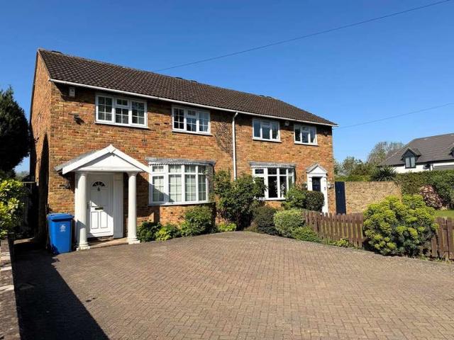 Farm for sale in Datchet