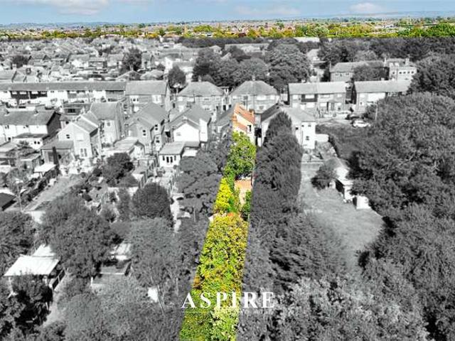 Farm for sale in Stanford-le-hope, Essex