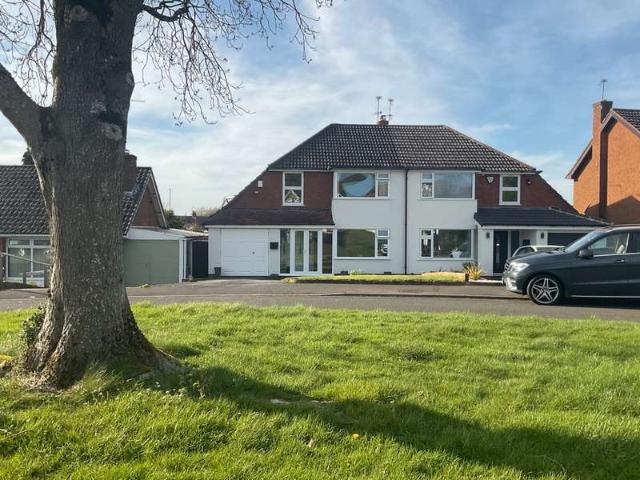 Farm for sale in Stourbridge, West Midlands
