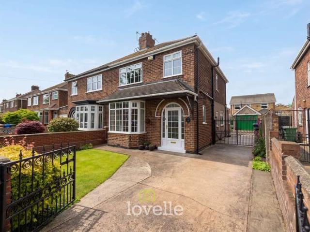 Farm for sale in New Clee, Old Clee