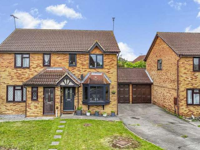 Farm for sale in Shoeburyness, Southend-on-Sea