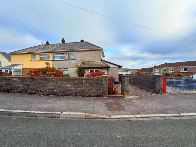 Farm for sale in Rhigos, Wales