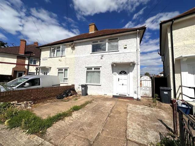 Farm for sale in London Borough of Hounslow, Feltham