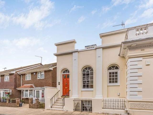 Farm for sale in Old Portsmouth, City Of Portsmouth