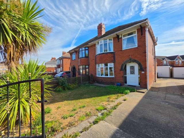 Farm for sale in Shafton, South Yorkshire
