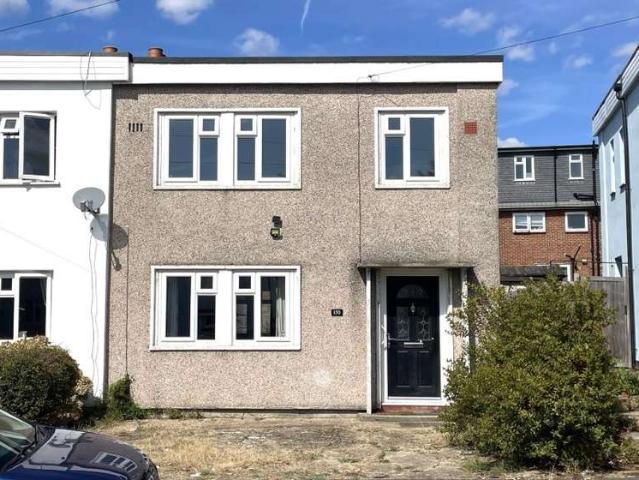 Farm for sale in London Borough of Havering, Greater London