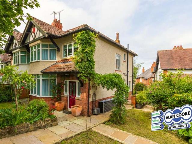 Farm for sale in Chapel Allerton, West Yorkshire