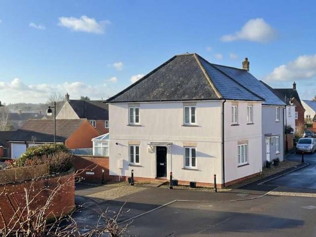 Farm for sale in Lodbourne, Gillingham