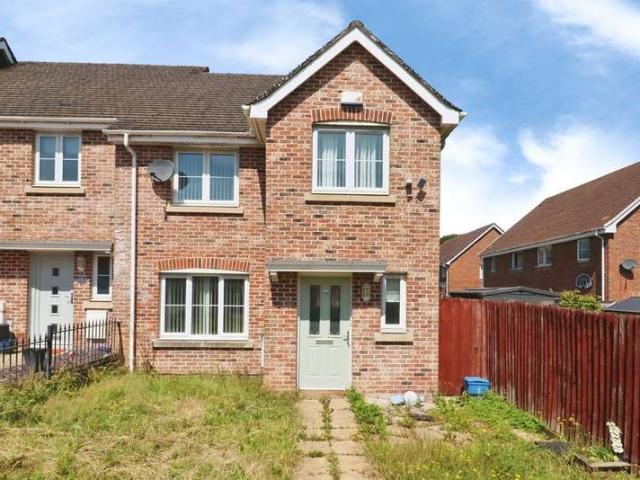 Farm for sale in Falcon Lodge, Wales