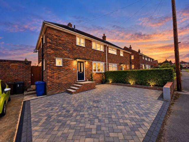 Farm for sale in Kexbrough, Barnsley
