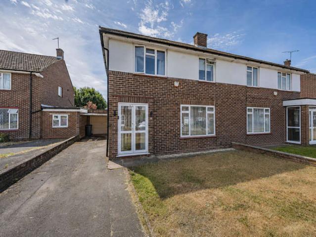 Farm for sale in Cowley, Greater London