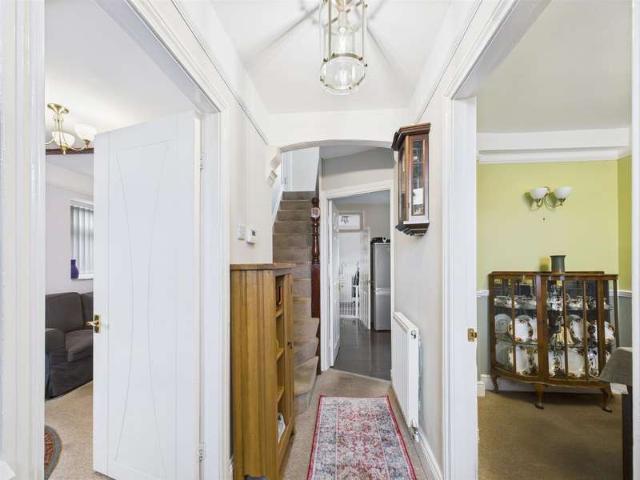 Farm for sale in Cwmgwili, Wales