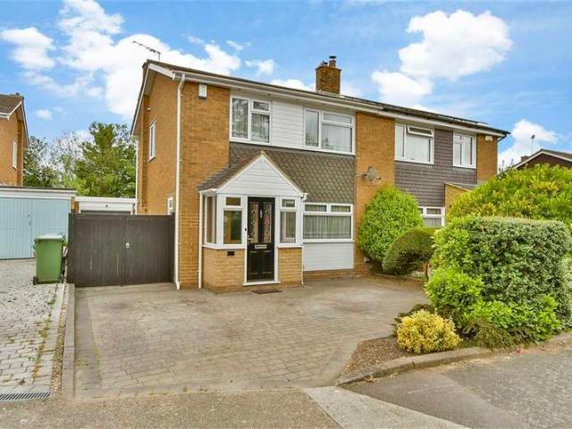 Farm for sale in Oad Street, Kent