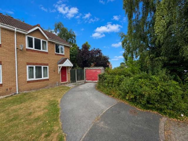 Farm for sale in Howley Quay, Warrington