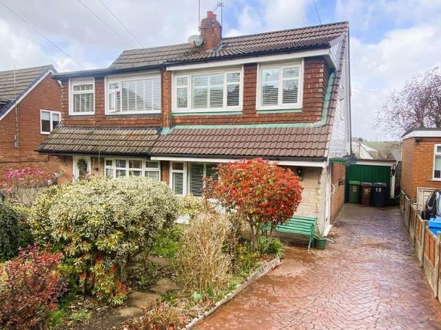 Farm for sale in Chadderton Fold, Pendock