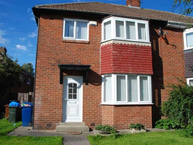 Farm for rent in Cowgate, Newcastle upon Tyne