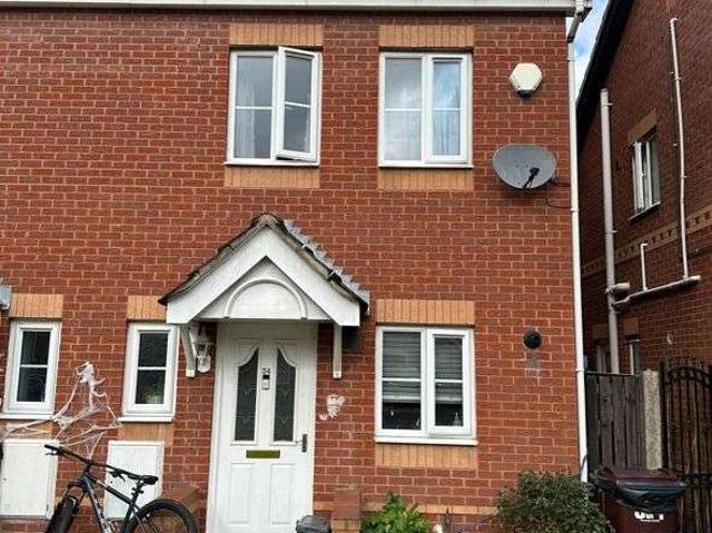 Farm for sale in Kirkby, Knowsley